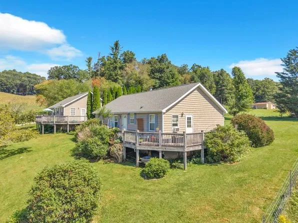 8367/8369 US Highway 421 S, Deep Gap, NC 28618