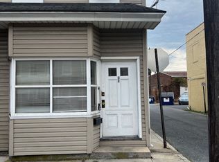 32-34 E North St, Carlisle, PA 17013