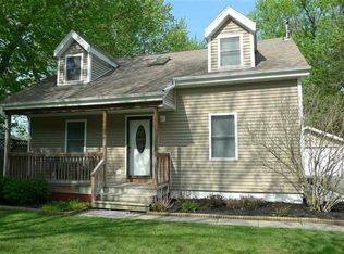 62 Unionville Feura Bush Rd, Feura Bush, NY 12067