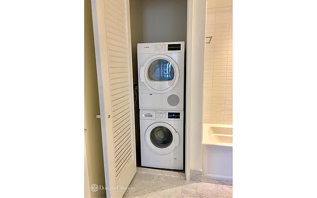 Rented by Douglas Elliman | media 31