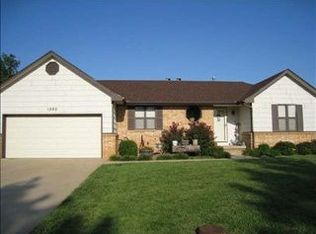 1202 N Morris St, Rose Hill, KS 67133