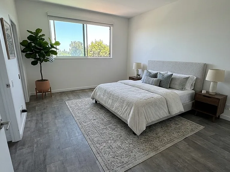 Primary Bedroom (virtually staged)