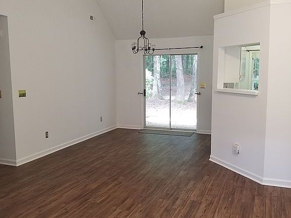 Dining area off living room