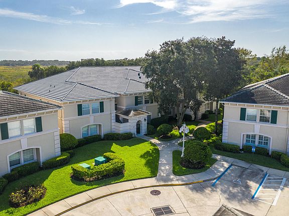 2nd image of 200 Bermuda Bay Cir Unit 208