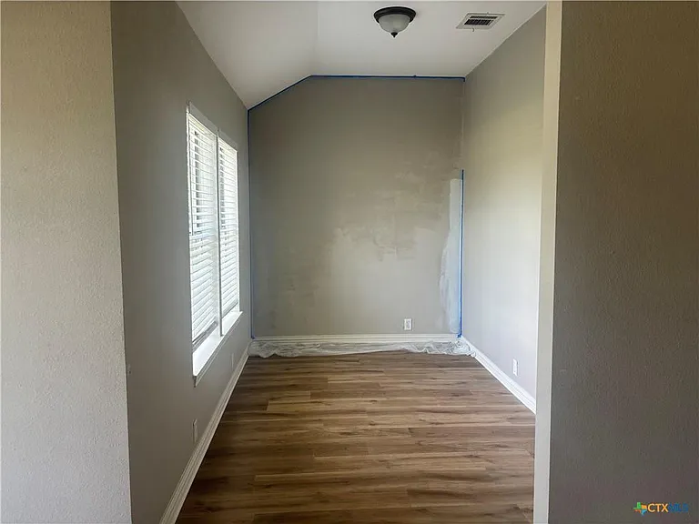 1333 Main St — Photo 6