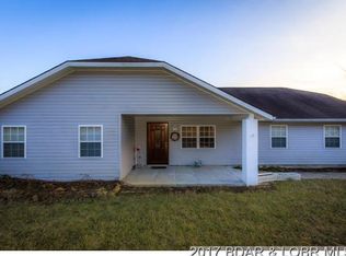 14212 Keepsake Rd, Gravois Mills, MO 65037