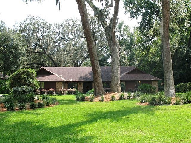 1st image of 304 Hickory Acres Ln