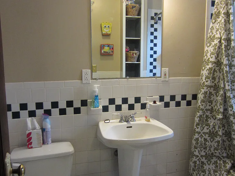 158 Kelton St — Photo 4