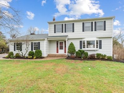 6 Dorset Ln, Whitehouse Station, NJ, 08889