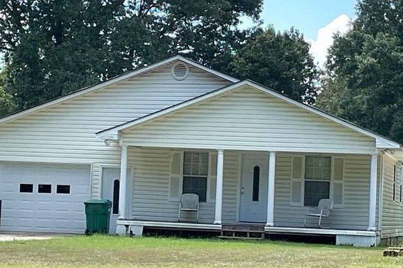 1st image of 1079 D J Johnson Rd