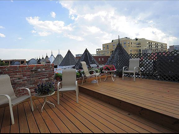 15 X 25 Roof deck w/all utilities