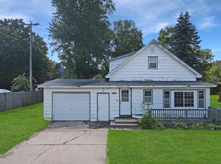206 N East St, Garfield, MN 56332