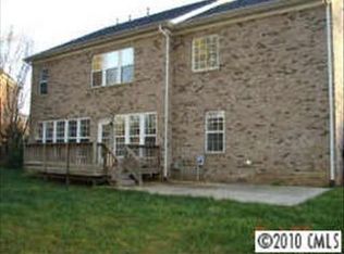 13208 Chasewater Dr, Charlotte, NC 28277