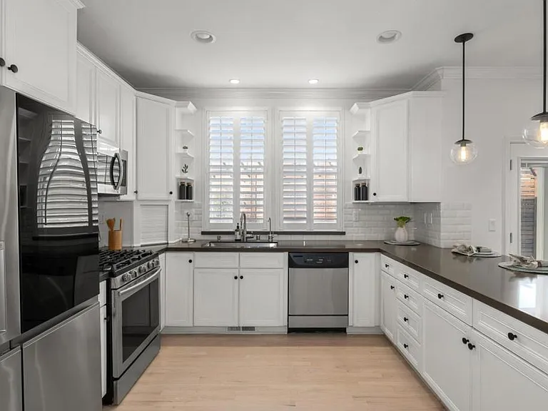 110 Mill Rd — Photo 13