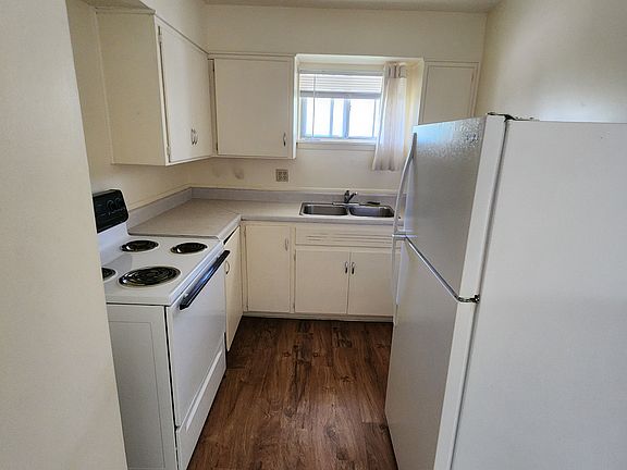 2nd image of 601 S 2nd St #5