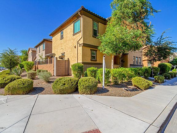 3rd image of 4735 E Tierra Buena Ln