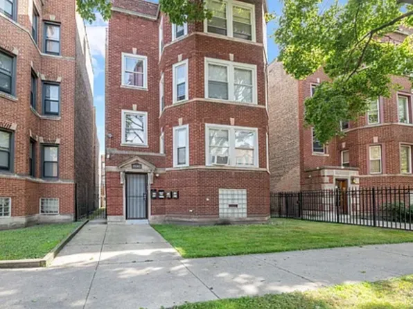 8241 S Maryland Ave APT 2, Chicago, IL 60619