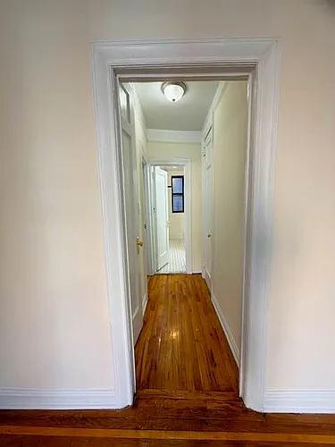 121 Post Ave #4 Photo 1
