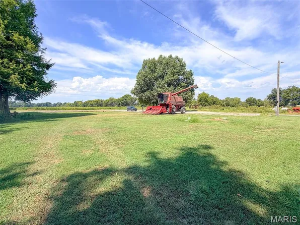 672 County Highway 707, New Madrid, MO 63869