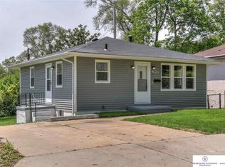 5802 N 43rd Ave, Omaha, NE 68111