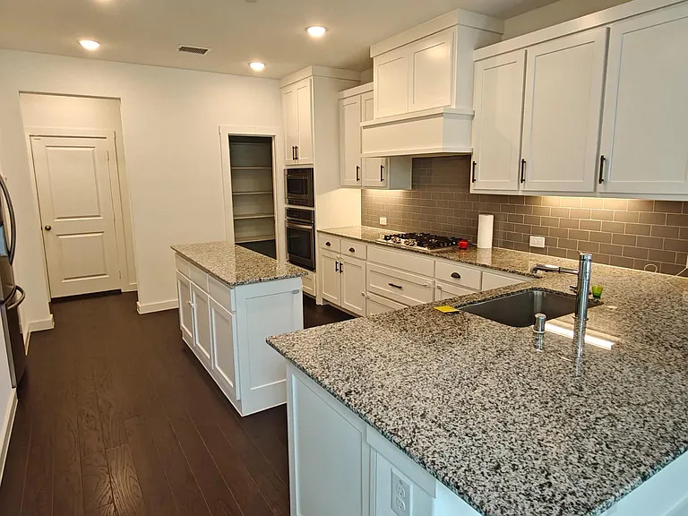 1416 Navasota Trl — Photo 9