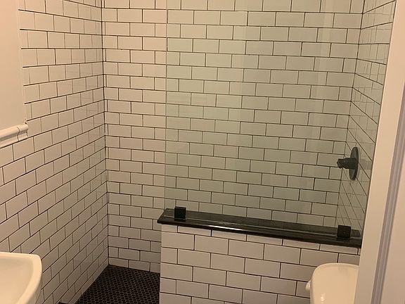 4th image of 203 Grand St #1A