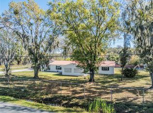 519 N Wiggins Rd, Plant City, FL 33566