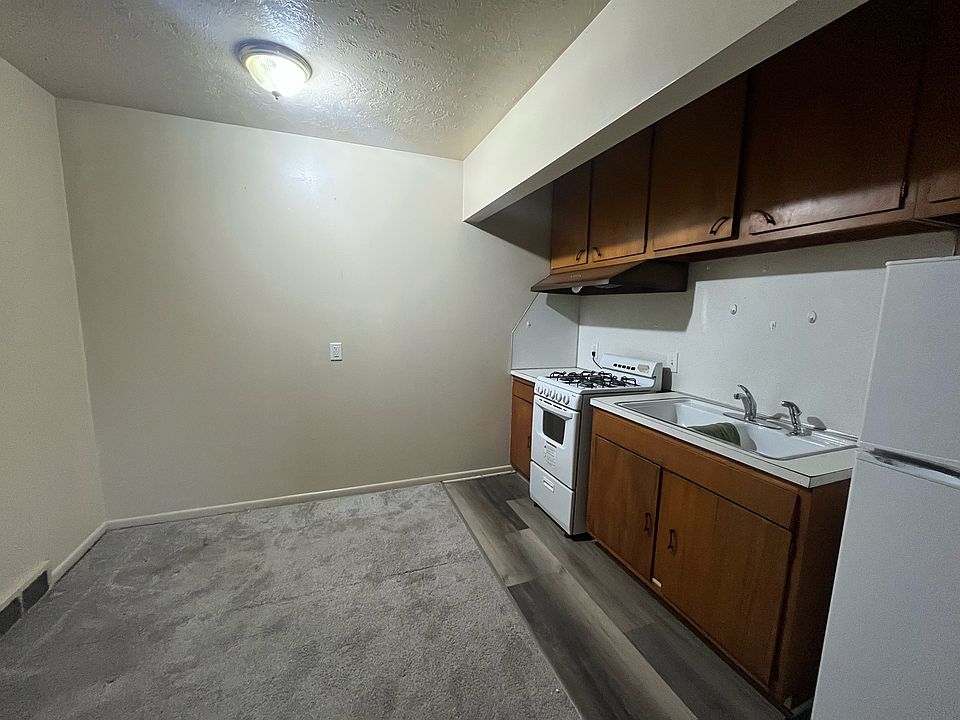 1st image of 4509 Lafayette Ave #9