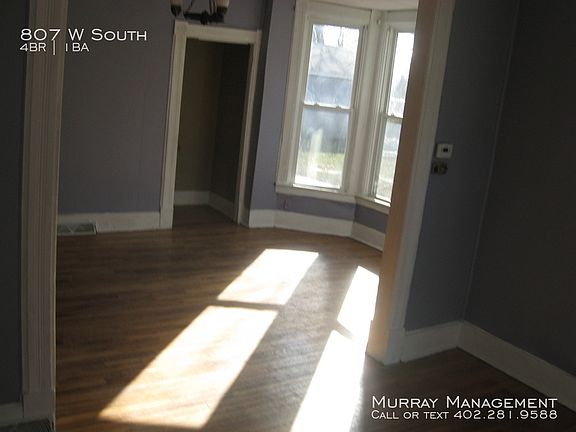 5th image of 807 W South St
