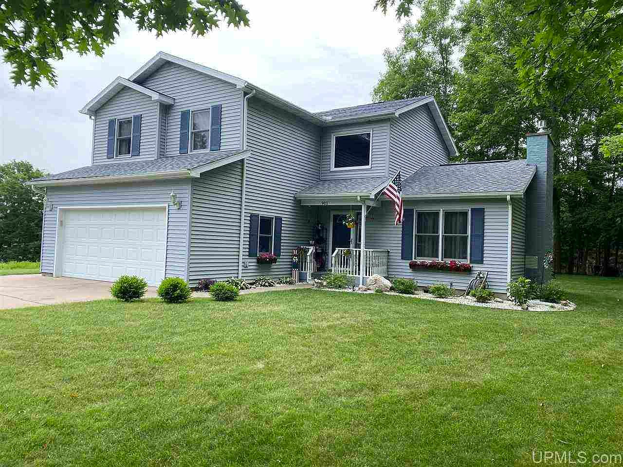 903 Dalmar Dr, Kingsford, MI 49802 Zillow