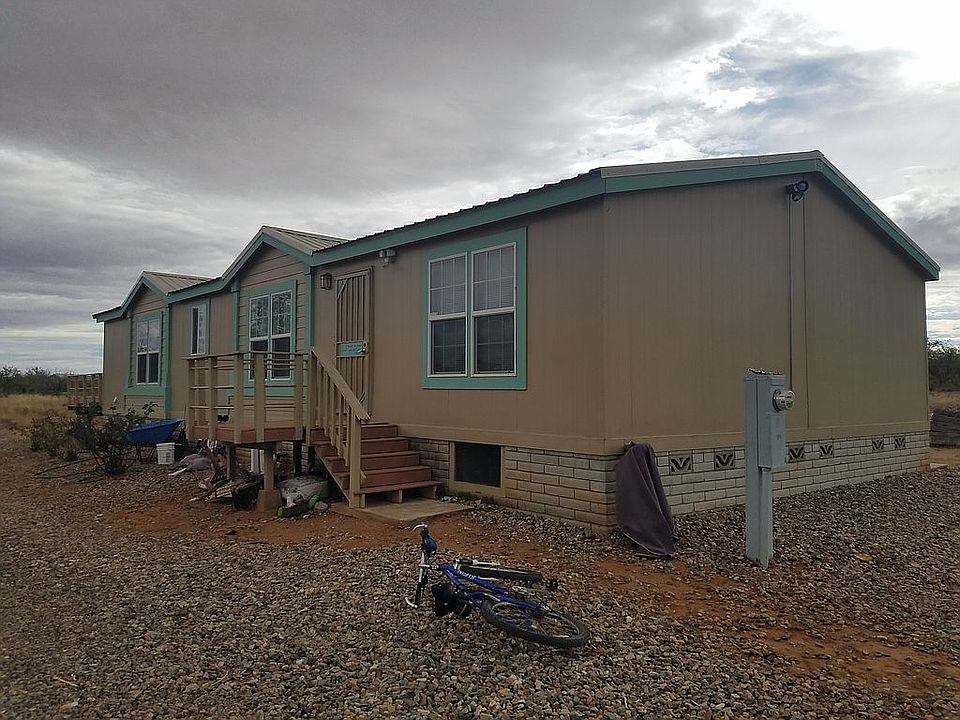 1st image of 4577 S Paradise South Ln