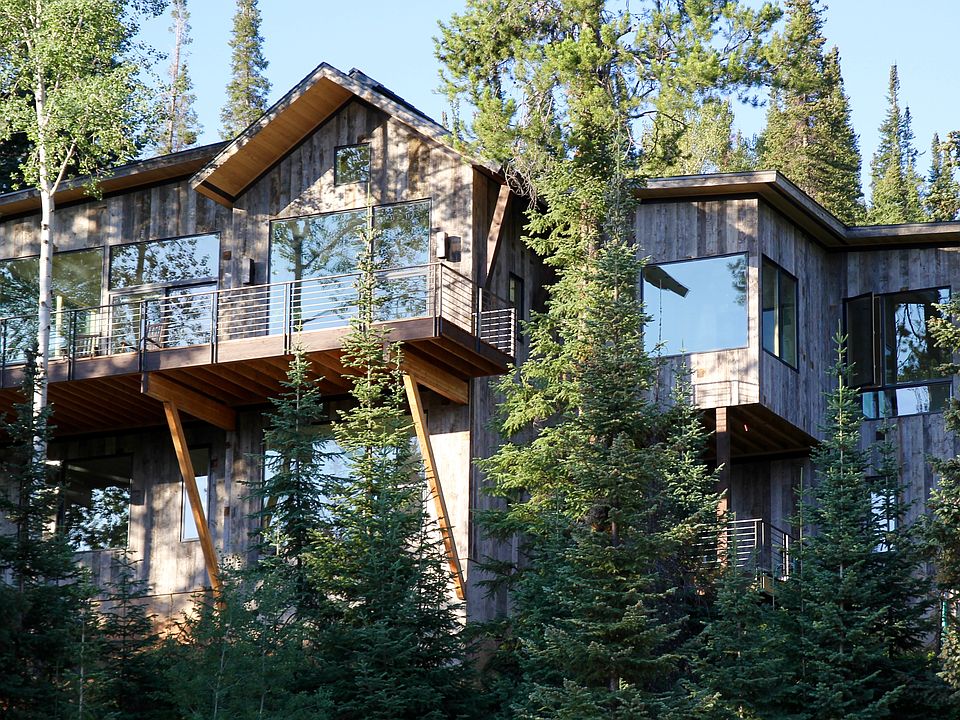 1st image of 36896 Tree Haus Dr