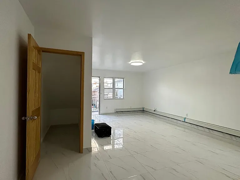 117 Winham Ave #1 — Photo 3