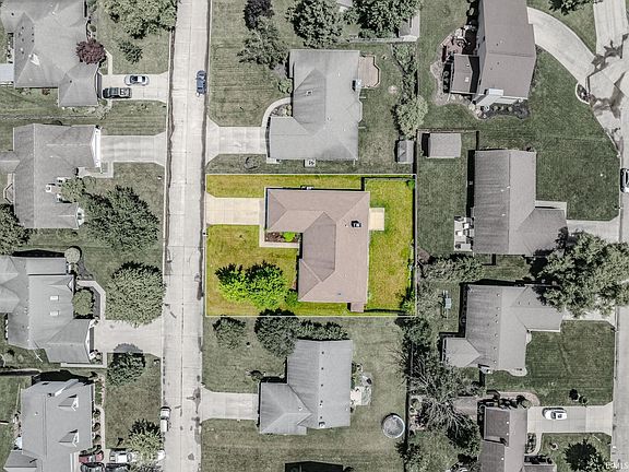 4th image of 4301 W Friar Dr