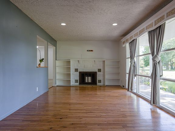 4th image of 62 Buisdale Dr
