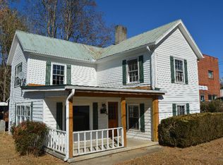 283 Hill St, Murphy, NC 28906