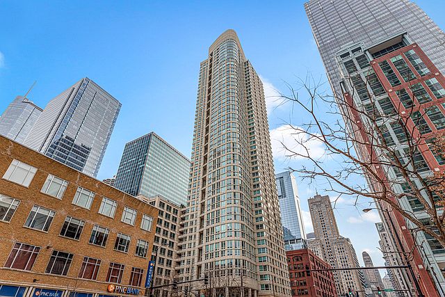 1st image of 345 N Lasalle St #509