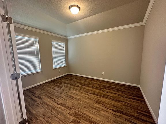 5th image of 1250 Meyers Mdw