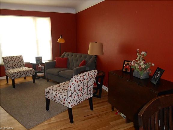 3rd image of 2079 Arthur Ave