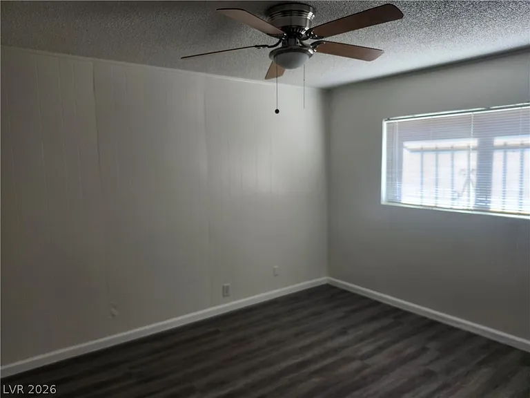 2700 Basswood Ave — Photo 14