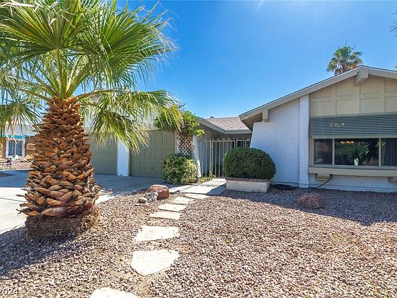 4th image of 3229 Anacapa Way