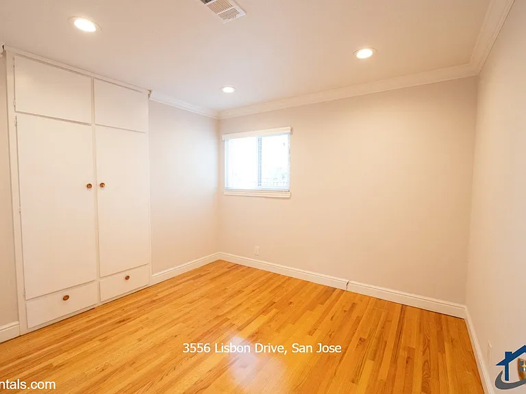 3556 Lisbon Dr — Photo 20