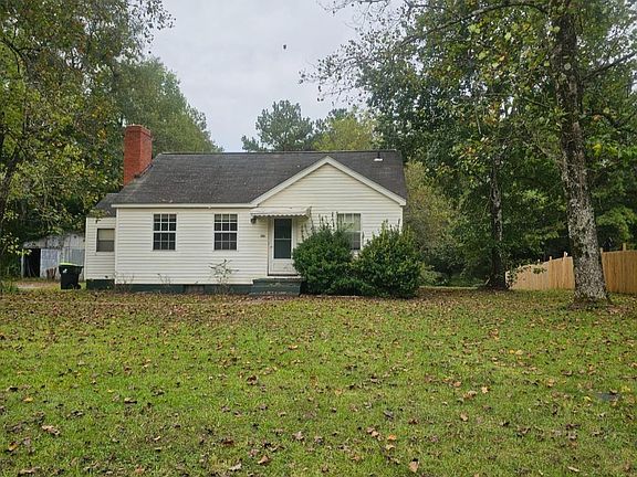 4th image of 600 Pinecrest Dr