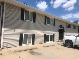 1301 SW 10th St #1-4, Lincoln, NE 68522