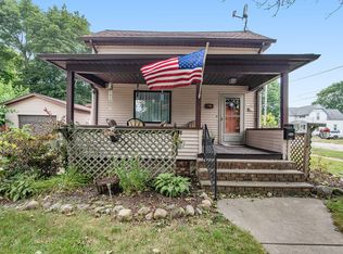 302 Exchange St, Marshall, MI 49068