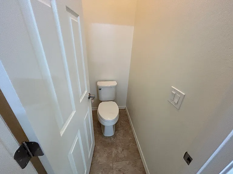 3841 E Powell Pl — Photo 34