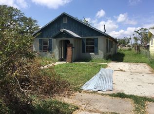 140 N Whitney St, Aransas Pass, TX 78336