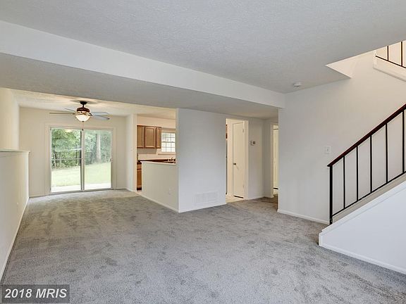 3rd image of 1115 Silverleaf Dr