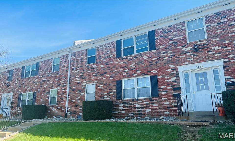 1st image of 3122 Carnaby Ln APT A