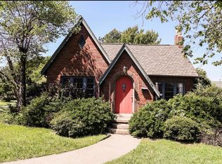 1248 S Columbia Pl, Tulsa, OK 74104